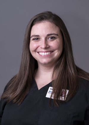 Angelica  Hoenig, PT, DPT Photo