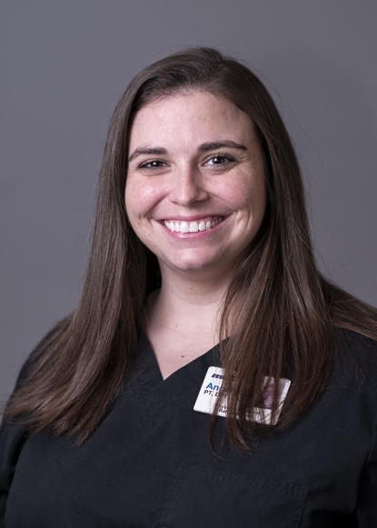 Angelica  Hoenig, PT, DPT Photo