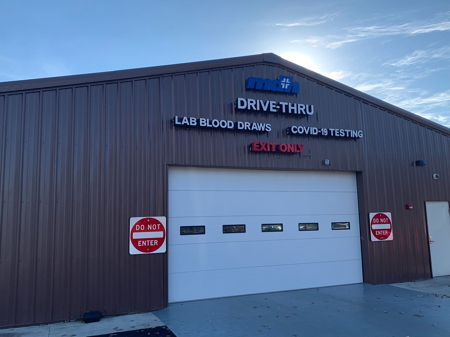 Drive Thru Photo